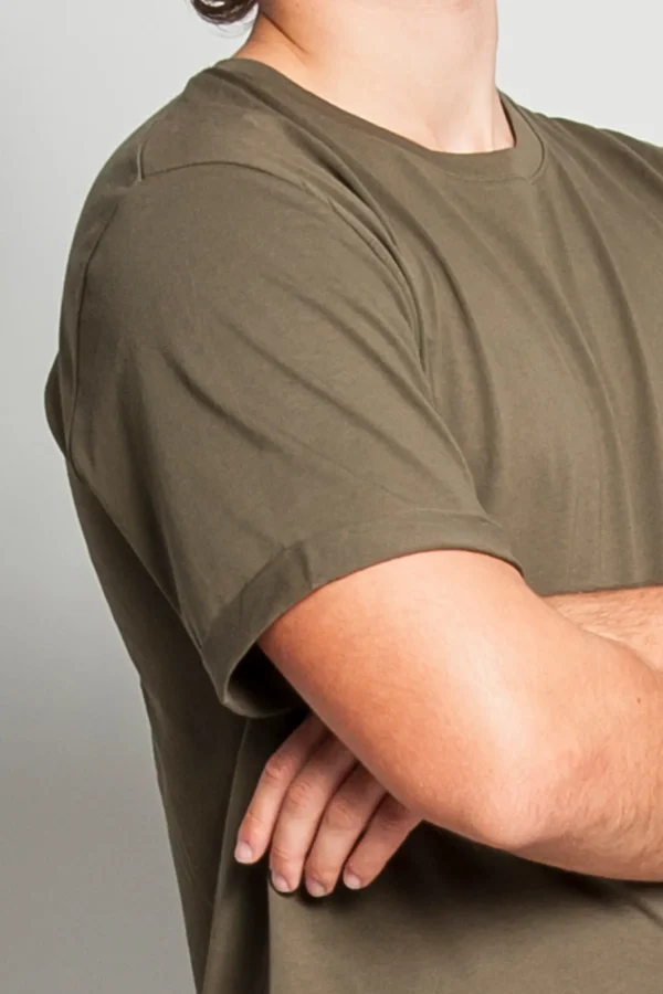 T-shirt vesti - immagine 4